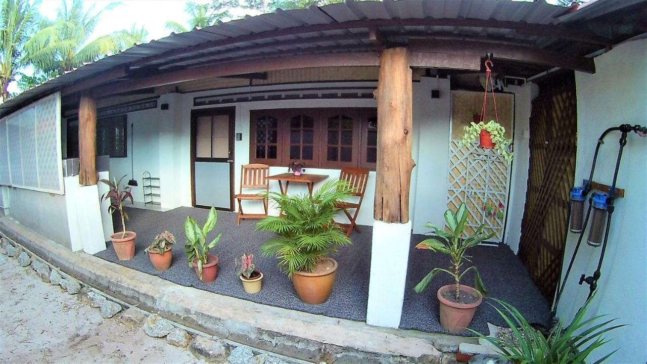 Sabandy Guesthouse Kuah Exterior foto